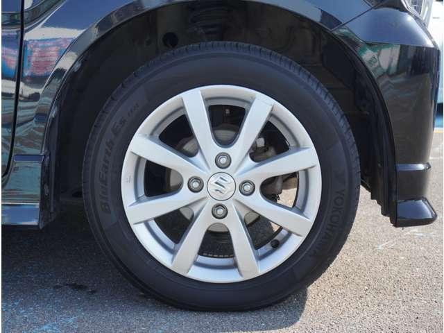 ワゴンＲ ハイブリッドＦＺ　ナビ　全周囲カメラ　ＥＴＣ　シートヒーター　盗難防止　衝突被害軽減装置　ＴＶ＆ナビ　パーキングセンサー　ＥＴＣ車載器　ＡＷ　キーレス　ＡＢＳ　横滑り防止装置　地デジ　ＬＥＤヘッド　スマートキー（20枚目）