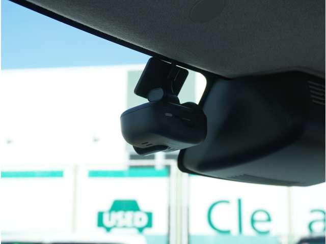 タント Ｘ　ＶＳ　ＳＡＩＩＩ　ナビ　パノラマモニター　ドラレコ　ＥＴＣ　横滑り防止機能　リアコーナーセンサー　エアバッグ　衝突回避支援システム　キーレス　盗難防止装置　ナビＴＶ　フルオートエアコン　ＬＥＤヘッド　パワーウインドウ（10枚目）