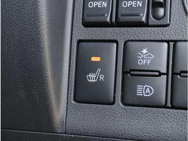 タント Ｘ　ＶＳ　ＳＡＩＩＩ　ナビ　パノラマモニター　ドラレコ　ＥＴＣ　横滑り防止機能　リアコーナーセンサー　エアバッグ　衝突回避支援システム　キーレス　盗難防止装置　ナビＴＶ　フルオートエアコン　ＬＥＤヘッド　パワーウインドウ（12枚目）