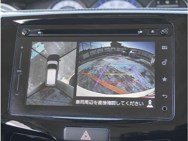 �y�S���ʃJ�����z�N���}��^�ォ�猩���悤�Ș��Ձi�ӂ���j�f���⏕��ȑ��̃T�C�h�f���ȂǁA���_��؂�ւ��ĕ\���B���܂��܂ȃA���O���Œ��Ԃ��T�|�[�g���܂��B