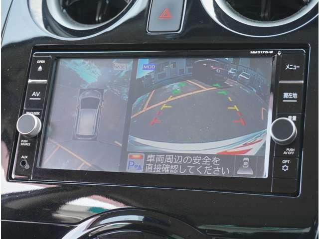 �y�S���ʃJ�����z�N���}��^�ォ�猩���悤�Ș��Ձi�ӂ���j�f���⏕��ȑ��̃T�C�h�f���ȂǁA���_��؂�ւ��ĕ\���B���܂��܂ȃA���O���Œ��Ԃ��T�|�[�g���܂��B