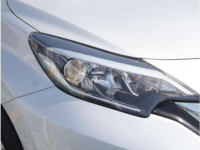 �y�w�b�h���C�g�z�ʏ�^�C�v�i�n���Q�����j�ł��B