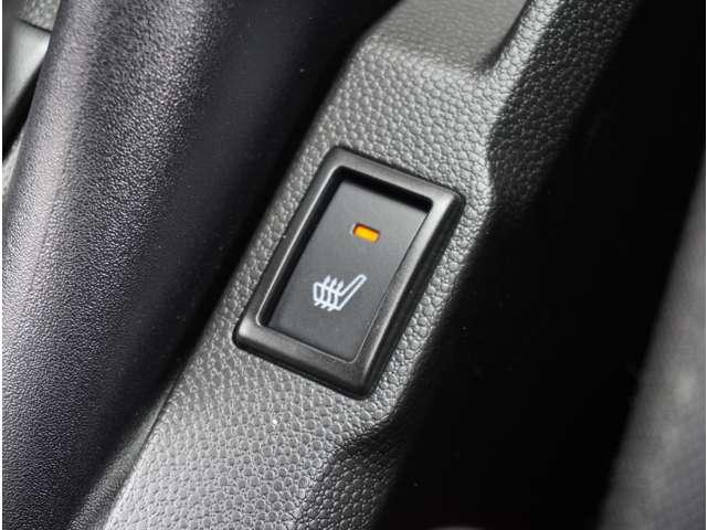 ハイブリッドＭＺ　ナビ　ＥＴＣ　シートヒーター　ＬＥＤライト　Ｉ－ＳＴＯＰ　フルオートエアコン　メモリ－ナビ　ナビＴＶ　横滑防止装置　ＥＴＣ　ＡＢＳ　スマートキー　キーレス　アルミホイール　エアバッグ　パワステ（画像9）