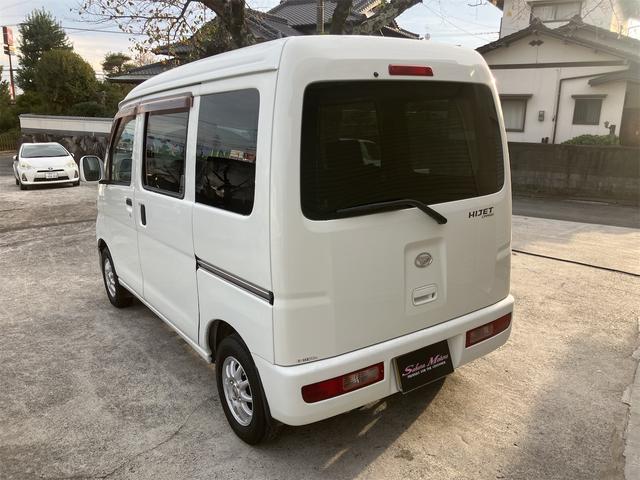 ハイゼットカーゴ クルーズ　４ＷＤ　ＭＴ　ＥＴＣ　両側スライドドア　電動格納ミラー　アルミホイール　エアコン　パワーステアリング　パワーウィンドウ　運転席エアバッグ　助手席エアバッグ（8枚目）