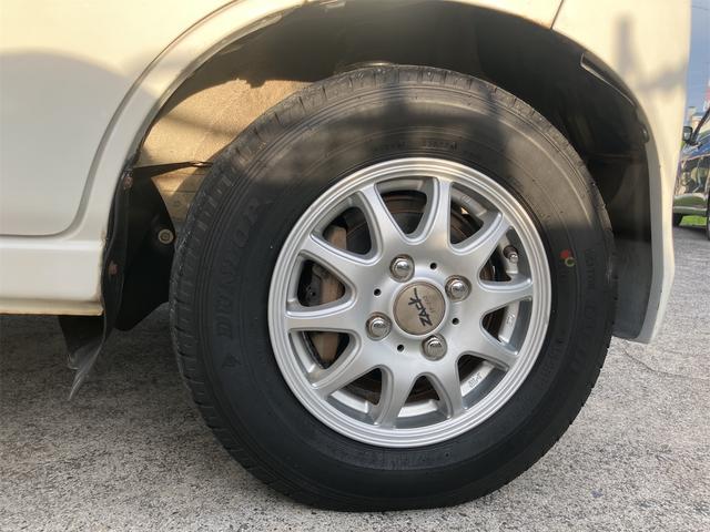 ハイゼットカーゴ クルーズ　４ＷＤ　ＭＴ　ＥＴＣ　両側スライドドア　電動格納ミラー　アルミホイール　エアコン　パワーステアリング　パワーウィンドウ　運転席エアバッグ　助手席エアバッグ（20枚目）