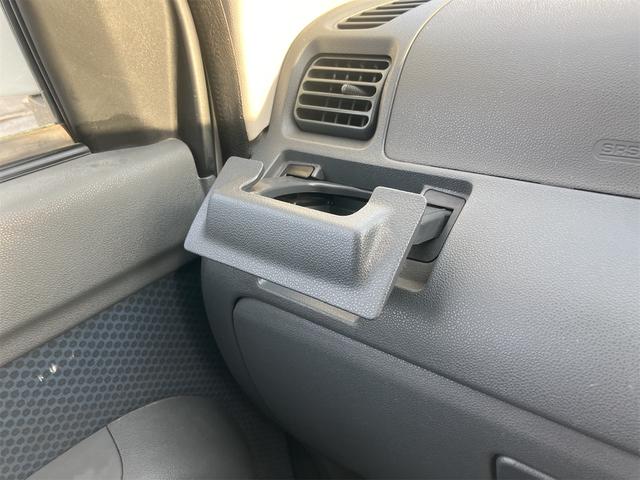 ハイゼットカーゴ クルーズ　４ＷＤ　ＭＴ　ＥＴＣ　両側スライドドア　電動格納ミラー　アルミホイール　エアコン　パワーステアリング　パワーウィンドウ　運転席エアバッグ　助手席エアバッグ（26枚目）