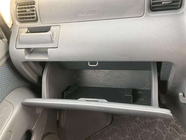 ハイゼットカーゴ クルーズ　４ＷＤ　ＭＴ　ＥＴＣ　両側スライドドア　電動格納ミラー　アルミホイール　エアコン　パワーステアリング　パワーウィンドウ　運転席エアバッグ　助手席エアバッグ（27枚目）