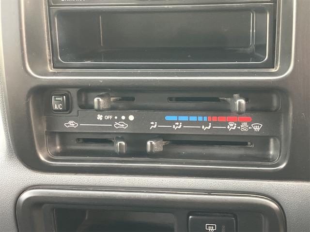 ハイゼットカーゴ クルーズ　４ＷＤ　ＭＴ　ＥＴＣ　両側スライドドア　電動格納ミラー　アルミホイール　エアコン　パワーステアリング　パワーウィンドウ　運転席エアバッグ　助手席エアバッグ（29枚目）