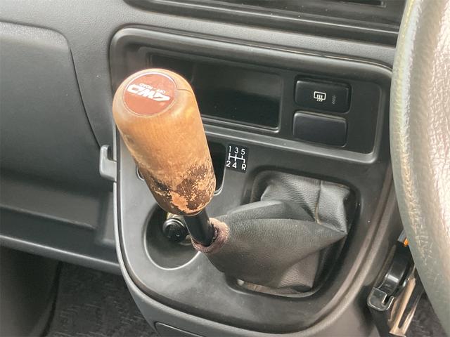 ハイゼットカーゴ クルーズ　４ＷＤ　ＭＴ　ＥＴＣ　両側スライドドア　電動格納ミラー　アルミホイール　エアコン　パワーステアリング　パワーウィンドウ　運転席エアバッグ　助手席エアバッグ（30枚目）