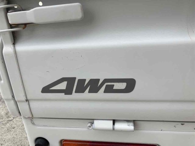 キャリイトラック KUスペシャル 4WD ワンオーナー AT エアコン パワーステアリング 運転席エアバッグ 助手席エアバッグ(8枚目)