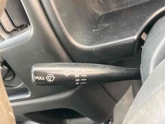 キャリイトラック KUスペシャル 4WD ワンオーナー AT エアコン パワーステアリング 運転席エアバッグ 助手席エアバッグ(34枚目)