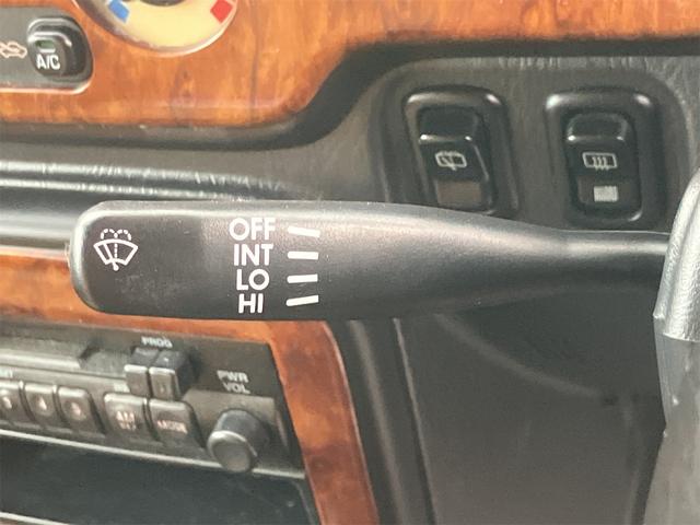 ミラジーノ ジーノ 5MT カセット 社外アルミホイール 衝突安全ボディ エアコン パワーステアリング パワーウィンドウ(8枚目)