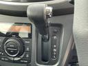 ワゴンＲスティングレー Ｘ　オートライト　ＨＩＤ　スマートキー　アイドリングストップ　電動格納ミラー　ベンチシート　ＣＶＴ　盗難防止システム　ＡＢＳ　ＣＤ　ミュージックプレイヤー接続可　アルミホイール　衝突安全ボディ　エアコン（4枚目）