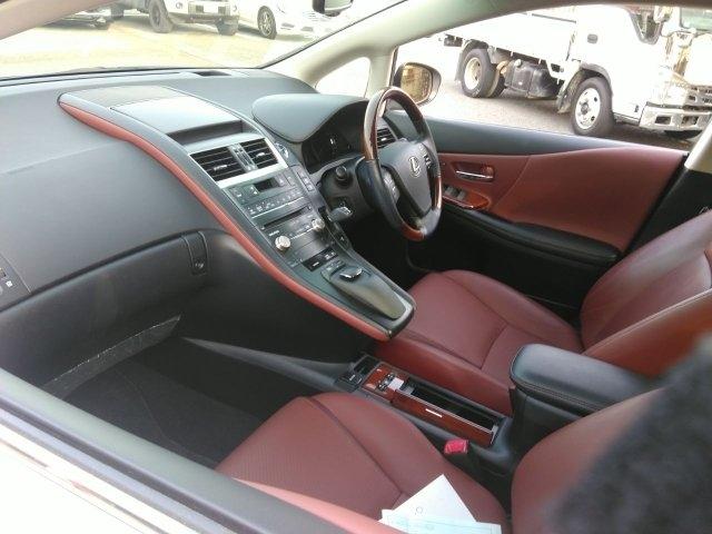 ＨＳ ＨＳ２５０ｈ　バージョンＩ　革シート　キーレス　フルセグ　ナビ＆ＴＶ　１７アルミホイール　エアバッグ　オートマ　フル装備　ＥＴＣ　バックカメラ　スマートキー（2枚目）