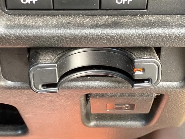 ハスラー ハイブリッドＸ　ナビ地デジＴＶ　バックカメラ　Ｂｌｕｅｔｏｏｔｈ　スマートキー　ＥＴＣ　プッシュスターター　オートライト　ＬＥＤヘッドライト　純正１５インチアルミ　レーダーブレーキサポート　レーンアシスト　横滑り防止（5枚目）