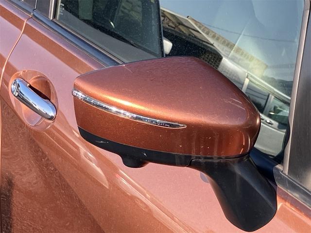 ノート メダリスト X 衝突軽減ブレーキ レーンアシスト 横滑り防止装置 アイドリングストップ アラウンドビューモニター 純正ナビ地デジTV Bluetooth インテリジェントキー プッシュスターター HIDヘッドライト(41枚目)