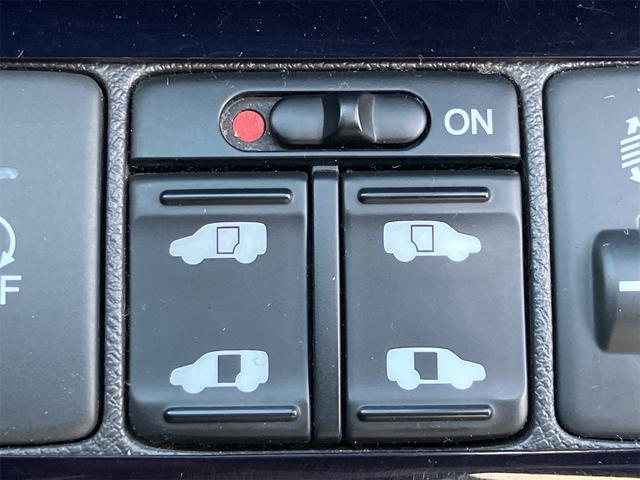 ステップワゴン G Eセレクション 両側電動スライドドア 後席モニター ナビ地デジTV バックカメラ Bluetooth キーレスエントリー ETC 16インチAW アイドリングストップ 横滑り防止装置 車検令和9年8月(5枚目)