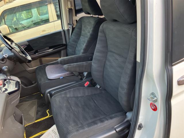 ステップワゴン G Eセレクション 両側電動スライドドア 後席モニター ナビ地デジTV バックカメラ Bluetooth キーレスエントリー ETC 16インチAW アイドリングストップ 横滑り防止装置 車検令和9年8月(23枚目)