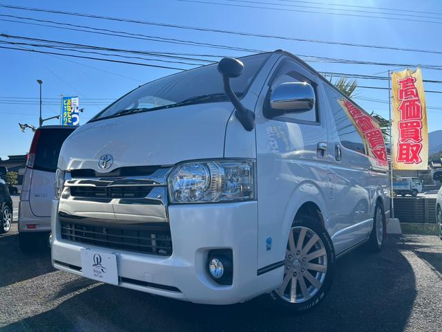 ハイエースバン スーパーＧＬ　ダークプライム　ディーゼル　社外ナビ　Ｂカメラ　ドラレコ　両側パワースライド　シートカバー　社外ＡＷ　ベットキット　社外テールライト　ＬＥＤライト（3枚目）