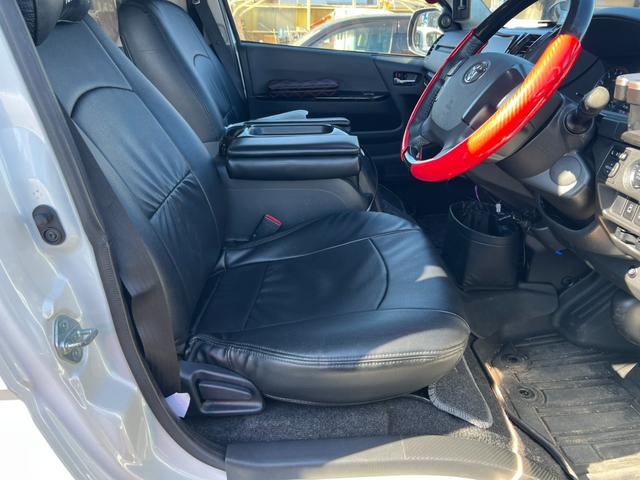 ハイエースバン スーパーＧＬ　ダークプライム　ディーゼル　社外ナビ　Ｂカメラ　ドラレコ　両側パワースライド　シートカバー　社外ＡＷ　ベットキット　社外テールライト　ＬＥＤライト（24枚目）