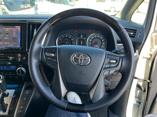 ヴェルファイア ２．５Ｚ　アルパインワイドナビ　Ｂカメラ　フルセグ　ＤＶＤ再生　レーダークルーズ　ドラレコ　８人乗り　フリップダウン　両側パワースライド　純正１８インチＡＷ　スマートキー　ＥＴＣ　コーナーセンサー　ＬＥＤライト（32枚目）