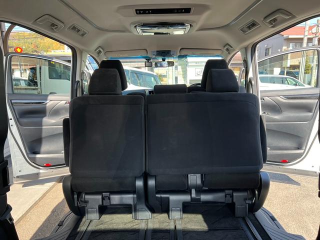 ヴェルファイア ２．５Ｚ　アルパインワイドナビ　Ｂカメラ　フルセグ　ＤＶＤ再生　レーダークルーズ　ドラレコ　８人乗り　フリップダウン　両側パワースライド　純正１８インチＡＷ　スマートキー　ＥＴＣ　コーナーセンサー　ＬＥＤライト（70枚目）