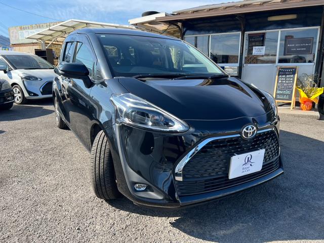 シエンタ Ｇ　クエロ　評価書付　ディーラー車検記録簿有　７人乗　純正ナビ　ＤＶＤ　Ｂｌｕｅｔｏｏｔｈ　Ｂカメラ　フルセグ　両側パワースライド　ハーフレザー　ＥＴＣ　ドラレコ　レーンキープ　１５インチＡＷ　コーナーセンサー（4枚目）