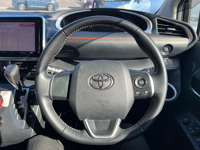 シエンタ Ｇ　クエロ　評価書付　ディーラー車検記録簿有　７人乗　純正ナビ　ＤＶＤ　Ｂｌｕｅｔｏｏｔｈ　Ｂカメラ　フルセグ　両側パワースライド　ハーフレザー　ＥＴＣ　ドラレコ　レーンキープ　１５インチＡＷ　コーナーセンサー（27枚目）