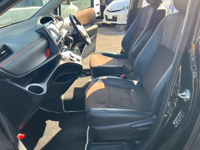 シエンタ Ｇ　クエロ　評価書付　ディーラー車検記録簿有　７人乗　純正ナビ　ＤＶＤ　Ｂｌｕｅｔｏｏｔｈ　Ｂカメラ　フルセグ　両側パワースライド　ハーフレザー　ＥＴＣ　ドラレコ　レーンキープ　１５インチＡＷ　コーナーセンサー（44枚目）