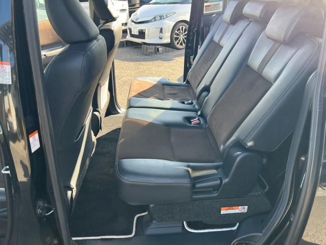 シエンタ Ｇ　クエロ　評価書付　ディーラー車検記録簿有　７人乗　純正ナビ　ＤＶＤ　Ｂｌｕｅｔｏｏｔｈ　Ｂカメラ　フルセグ　両側パワースライド　ハーフレザー　ＥＴＣ　ドラレコ　レーンキープ　１５インチＡＷ　コーナーセンサー（48枚目）