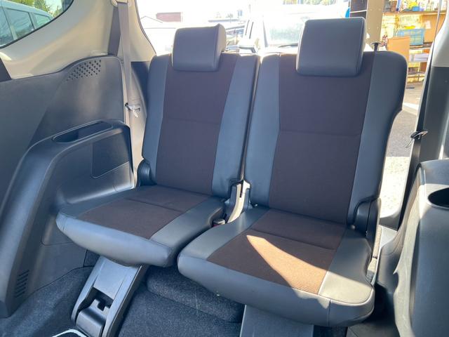 シエンタ Ｇ　クエロ　評価書付　ディーラー車検記録簿有　７人乗　純正ナビ　ＤＶＤ　Ｂｌｕｅｔｏｏｔｈ　Ｂカメラ　フルセグ　両側パワースライド　ハーフレザー　ＥＴＣ　ドラレコ　レーンキープ　１５インチＡＷ　コーナーセンサー（50枚目）