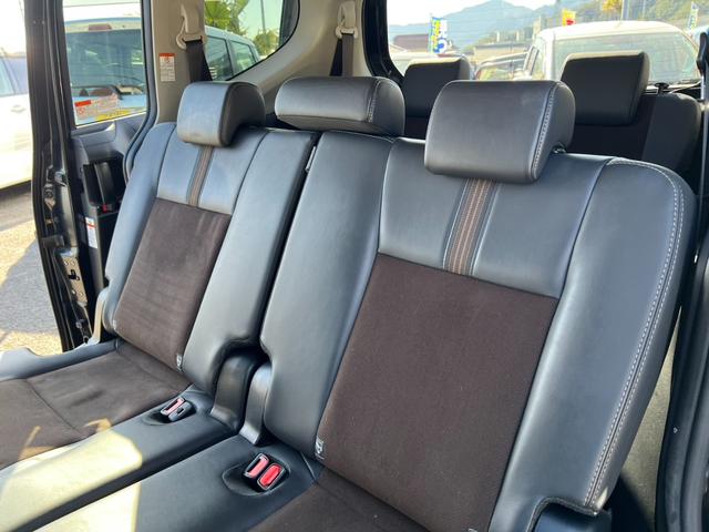 シエンタ Ｇ　クエロ　評価書付　ディーラー車検記録簿有　７人乗　純正ナビ　ＤＶＤ　Ｂｌｕｅｔｏｏｔｈ　Ｂカメラ　フルセグ　両側パワースライド　ハーフレザー　ＥＴＣ　ドラレコ　レーンキープ　１５インチＡＷ　コーナーセンサー（51枚目）