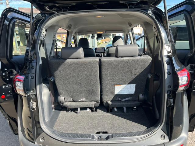 シエンタ Ｇ　クエロ　評価書付　ディーラー車検記録簿有　７人乗　純正ナビ　ＤＶＤ　Ｂｌｕｅｔｏｏｔｈ　Ｂカメラ　フルセグ　両側パワースライド　ハーフレザー　ＥＴＣ　ドラレコ　レーンキープ　１５インチＡＷ　コーナーセンサー（59枚目）