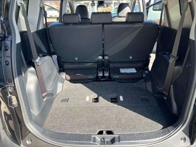 シエンタ Ｇ　クエロ　評価書付　ディーラー車検記録簿有　７人乗　純正ナビ　ＤＶＤ　Ｂｌｕｅｔｏｏｔｈ　Ｂカメラ　フルセグ　両側パワースライド　ハーフレザー　ＥＴＣ　ドラレコ　レーンキープ　１５インチＡＷ　コーナーセンサー（63枚目）