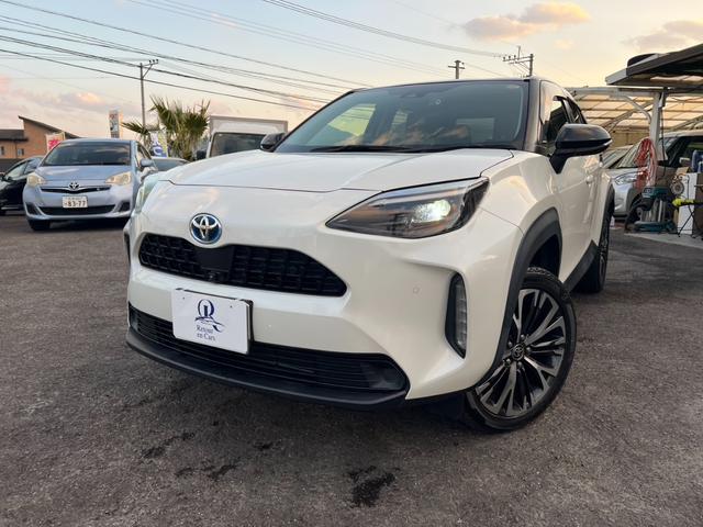 ヤリスクロス ハイブリッドＺ　評価書付　ワンオーナー　ディスプレイオーディオ　全方位カメラ　ドラレコ　シートヒーター　スマートキー　ハーフレザーシート　ビルトインＥＴＣ　純正１８インチＡＷ　レーダークルーズ　コーナーセンサー（4枚目）