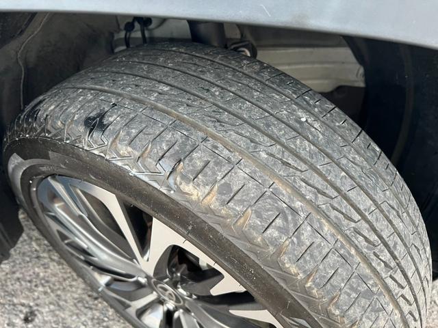 ヤリスクロス ハイブリッドＺ　評価書付　ワンオーナー　ディスプレイオーディオ　全方位カメラ　ドラレコ　シートヒーター　スマートキー　ハーフレザーシート　ビルトインＥＴＣ　純正１８インチＡＷ　レーダークルーズ　コーナーセンサー（29枚目）