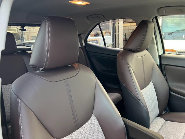 ヤリスクロス ハイブリッドＺ　評価書付　ワンオーナー　ディスプレイオーディオ　全方位カメラ　ドラレコ　シートヒーター　スマートキー　ハーフレザーシート　ビルトインＥＴＣ　純正１８インチＡＷ　レーダークルーズ　コーナーセンサー（48枚目）