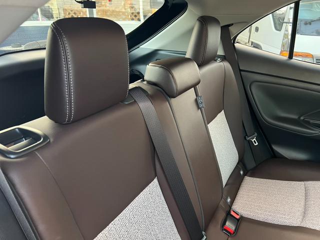 ヤリスクロス ハイブリッドＺ　評価書付　ワンオーナー　ディスプレイオーディオ　全方位カメラ　ドラレコ　シートヒーター　スマートキー　ハーフレザーシート　ビルトインＥＴＣ　純正１８インチＡＷ　レーダークルーズ　コーナーセンサー（52枚目）