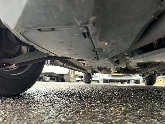 ワゴンR FX ボンネット ルーフ再塗装補修済み 評価書付 カロッツェリアナビ CD/DVD フルセグ シートヒーター スペアキー 禁煙車 後部座席フルフラット ETC(40枚目)