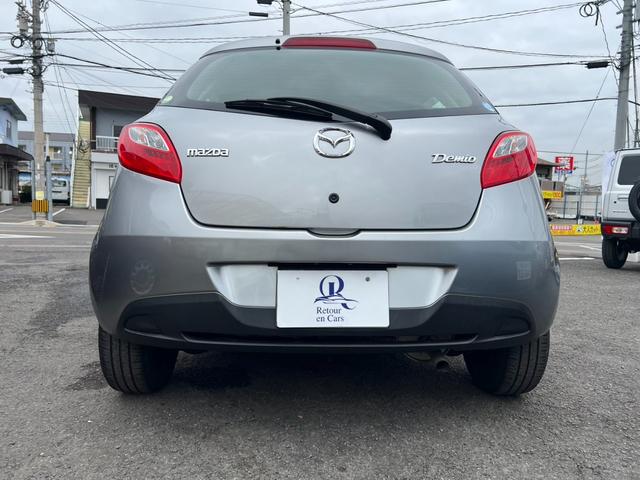 デミオ 13C-V 評価書付 ワンオーナー ETC ドアバイザー フロアマット 禁煙車(12枚目)