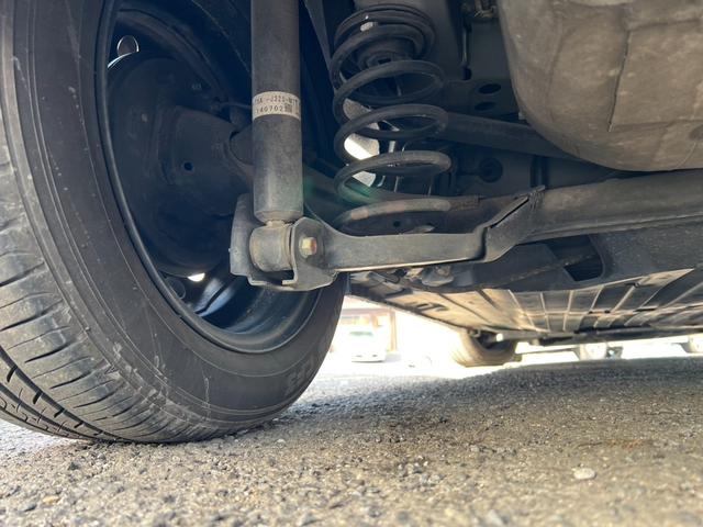 フィットハイブリッド Ｌパッケージ　評価書付　純正ナビ　地デジ　ＣＤ／ＤＶＤ　Ｂｌｕｅｔｏｏｔｈ　バックカメラ　ＥＴＣ　ハーフレザー　クルコン　３６０°ドラレコ　スマートキー　オートライト（23枚目）