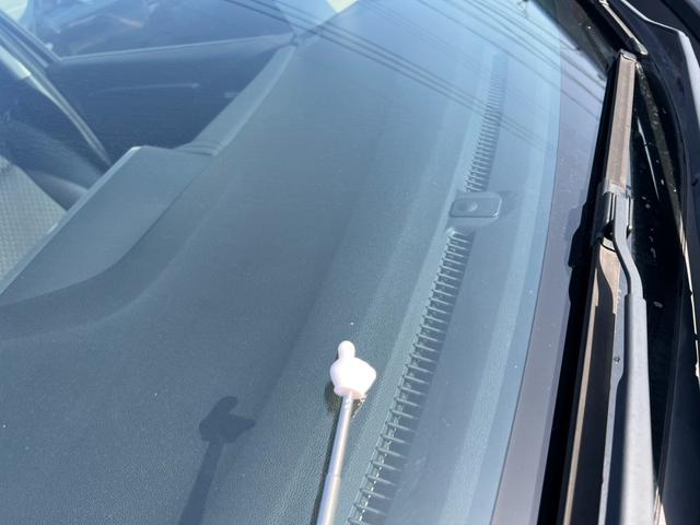 フィットハイブリッド Ｌパッケージ　評価書付　純正ナビ　地デジ　ＣＤ／ＤＶＤ　Ｂｌｕｅｔｏｏｔｈ　バックカメラ　ＥＴＣ　ハーフレザー　クルコン　３６０°ドラレコ　スマートキー　オートライト（57枚目）