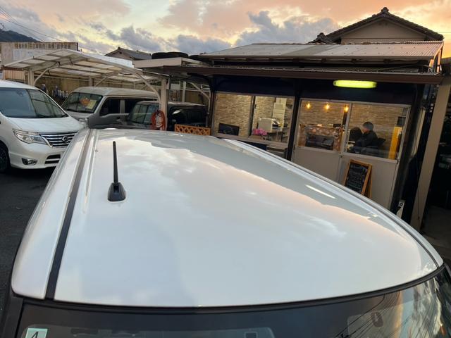 ムーヴキャンバス Ｘブラックアクセントリミテッド　ＳＡＩＩＩ　評価書付　カーナビ　フルセグ　全方位カメラ　ＣＤ／ＤＶＤ　Ｂｌｕｅｔｏｏｔｈ　前後ドラレコ　両側パワースライドドア　ＥＴＣ　ブレーキサポート　アイドリングストップ　スマートキー×２　禁煙車（16枚目）