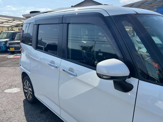 ルーミー カスタムＧ　Ｓ　鑑定書付　純正ナビ　Ｂカメラ　フルセグ　スマートアシスト　ＬＥＤライト　スマートキー　Ｂｌｕｅｔｏｏｔｈ　両側パワースライドドア　クルコン　ステアスイッチ　ＥＴＣ　アイドリングストップ　フルフラット（17枚目）