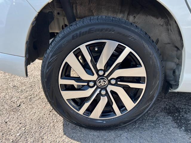 ルーミー カスタムＧ　Ｓ　鑑定書付　純正ナビ　Ｂカメラ　フルセグ　スマートアシスト　ＬＥＤライト　スマートキー　Ｂｌｕｅｔｏｏｔｈ　両側パワースライドドア　クルコン　ステアスイッチ　ＥＴＣ　アイドリングストップ　フルフラット（21枚目）