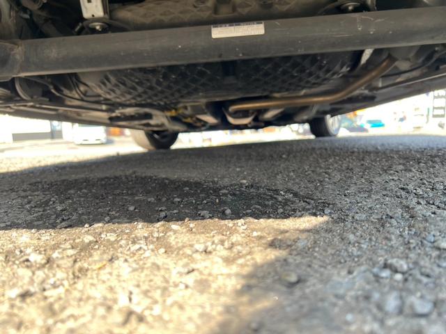 ルーミー カスタムＧ　Ｓ　鑑定書付　純正ナビ　Ｂカメラ　フルセグ　スマートアシスト　ＬＥＤライト　スマートキー　Ｂｌｕｅｔｏｏｔｈ　両側パワースライドドア　クルコン　ステアスイッチ　ＥＴＣ　アイドリングストップ　フルフラット（24枚目）