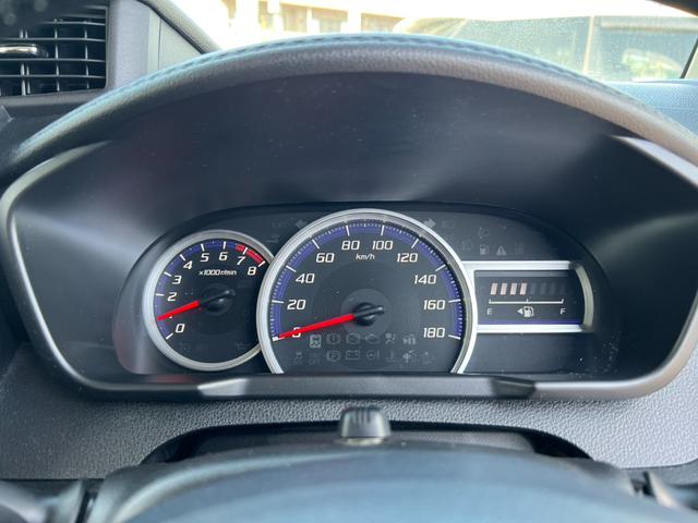 ルーミー カスタムＧ　Ｓ　鑑定書付　純正ナビ　Ｂカメラ　フルセグ　スマートアシスト　ＬＥＤライト　スマートキー　Ｂｌｕｅｔｏｏｔｈ　両側パワースライドドア　クルコン　ステアスイッチ　ＥＴＣ　アイドリングストップ　フルフラット（30枚目）