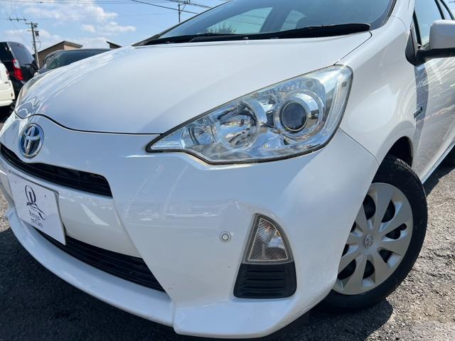 アクア Ｓ　鑑定書付　ハイブリッド車　ケンウッドナビ　バックカメラ　フルセグ　ＥＴＣ　ＣＤ／ＤＶＤ　Ｂｌｕｅｔｏｏｔｈ　コーナーセンサー（5枚目）