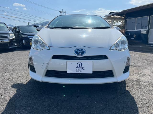 アクア Ｓ　鑑定書付　ハイブリッド車　ケンウッドナビ　バックカメラ　フルセグ　ＥＴＣ　ＣＤ／ＤＶＤ　Ｂｌｕｅｔｏｏｔｈ　コーナーセンサー（8枚目）