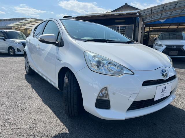 アクア Ｓ　鑑定書付　ハイブリッド車　ケンウッドナビ　バックカメラ　フルセグ　ＥＴＣ　ＣＤ／ＤＶＤ　Ｂｌｕｅｔｏｏｔｈ　コーナーセンサー（9枚目）